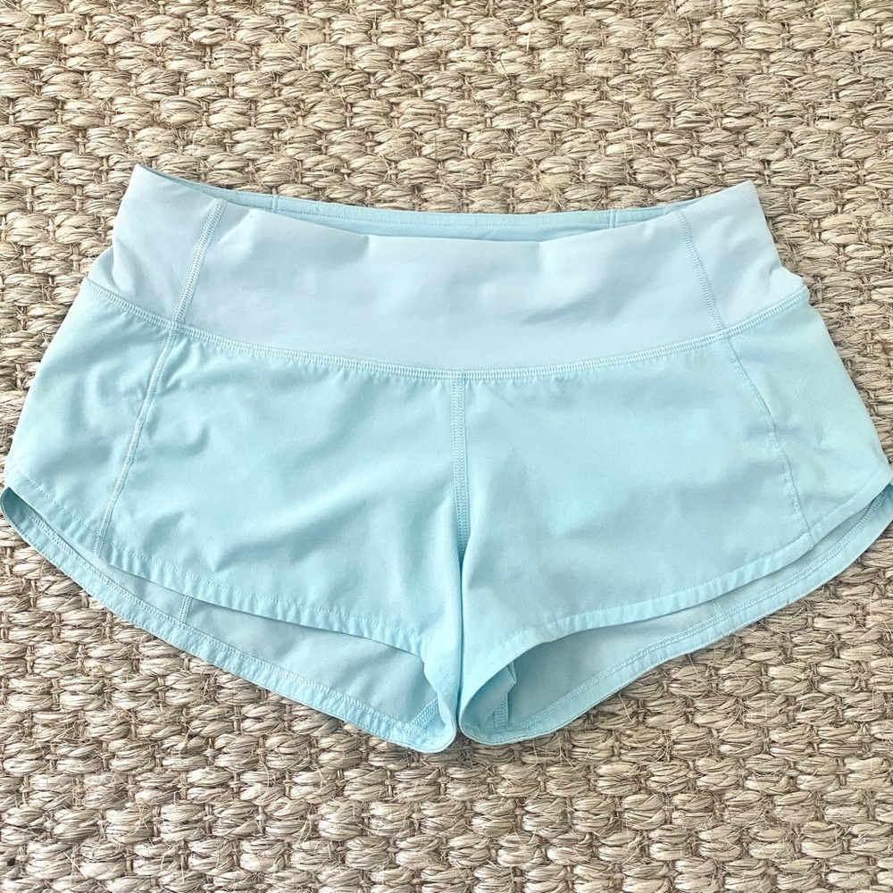 Lululemon Speed Up 2.5” Icing Blue size 2